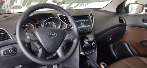Imagem 5 de 8 de Hyundai Hb20x Premium 1.6 Automático