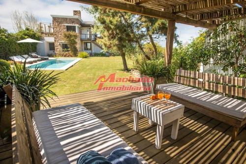 Imagen 27 de 28 de Casa En Alquiler Anual Con Vista Al Mar