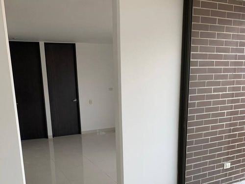 Apartamento Duplex En Venta Ubicado En Rionegro Sector San Antonio (23220).