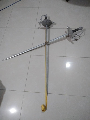 Imagen 5 de 7 de Espadas Antiguas De Colección.