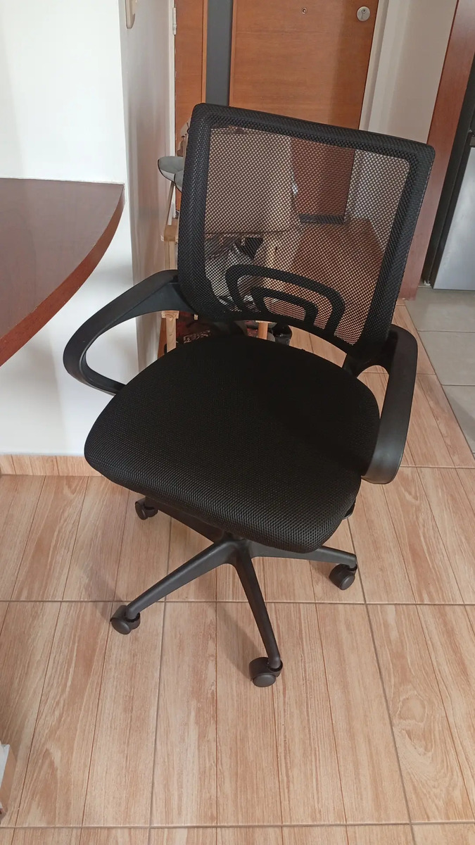 Foto real de Silla Oficina Ragnar Ergonómica Con Soporte Lumbar Ajustable