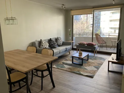 Se Vende Departamento Calle Alsacia El Golf