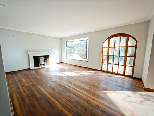 Broker Bosques De M. Excelente Propiedad 6d-4b-gran Patio -