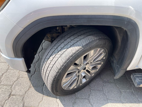 GMC Sierra 6.2 Denali Dvd At