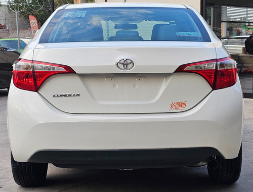 Toyota Corolla 1.8 Base At