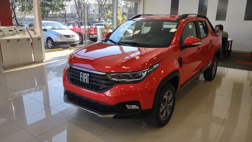 Imagem 4 de 10 de Fiat Strada 1.3 Volcano Cab. Dupla Flex 4p 2021/2022