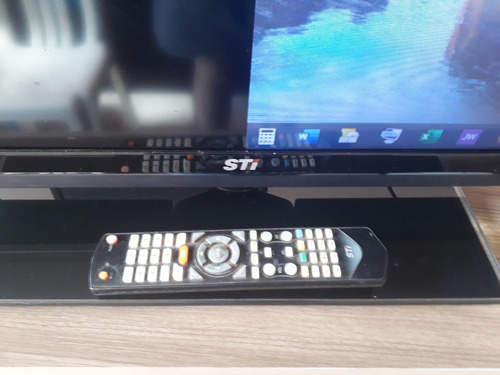 Tv Toshiba Led 40 Modelo Le4056 - C/ Defeito (vendo Peças)