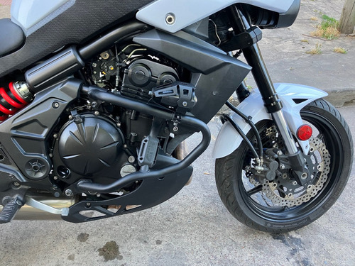 Imagen 14 de 17 de Kawasaki Versys 650 2013
