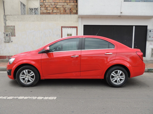 Chevrolet Sonic Sedan 1.6 Ltz Mecanico Con Techo Fe