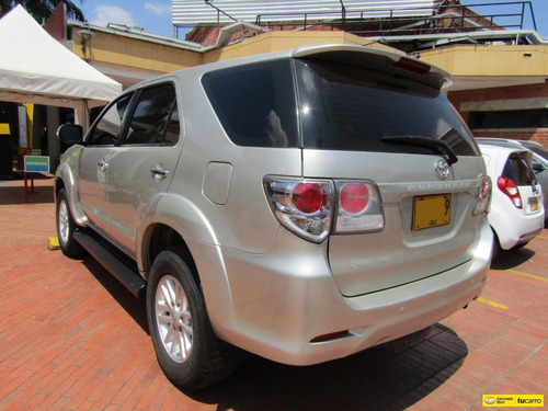 Toyota Fortuner 2.7l 4x2