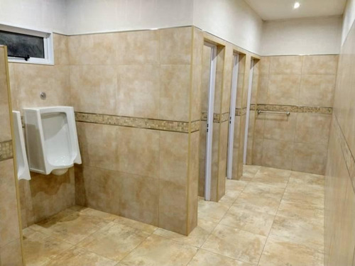 Imagen 18 de 21 de Galpón En Venta En Acceso Principal De Gualeguaychu