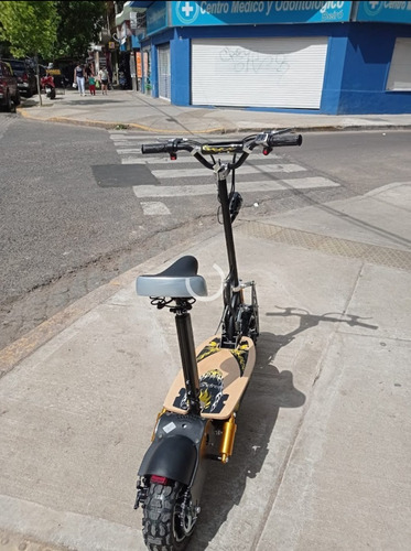 Imagen 13 de 16 de Sunra Monopatin Velocifero Bateria Litio Con Asiento 0km Y