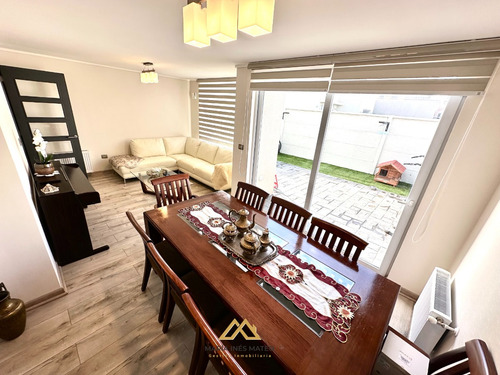 Hermosa Casa En Condominio Hacienda Los Batros, San Pedro