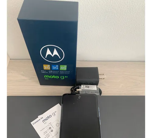 Celular Moto G84 Cuero Vegano Azul Ártico (Usado)