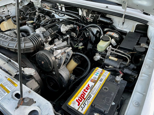Ford Ranger 4.0 Xlt 6 4x2 2p