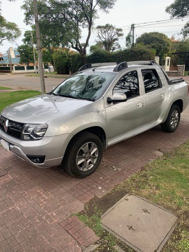 Renault Duster Oroch 2.0 Privilege