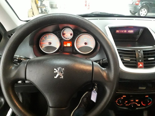 Peugeot 207 Passion 1.4 Xr Sport Flex 4p