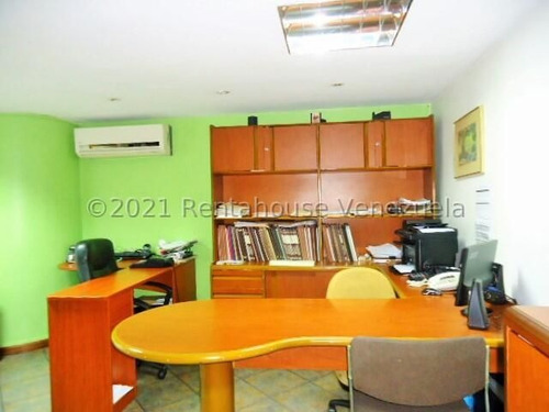 Local Comercial De 412,50 Con 3 Oficinas Y 30 Ptos De Estacionamiento Cs