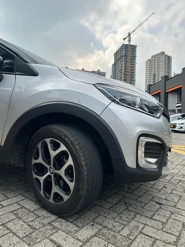 Renault Captur 2.0 Intens Automática