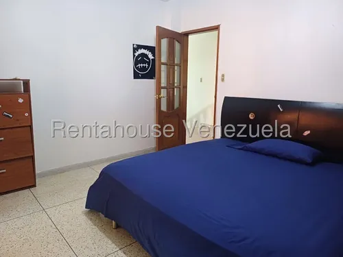 Casa En Venta Montalbán I