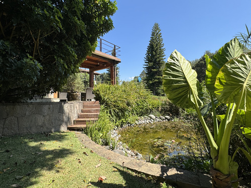 Casa En Avandaro, Gran Jardin.