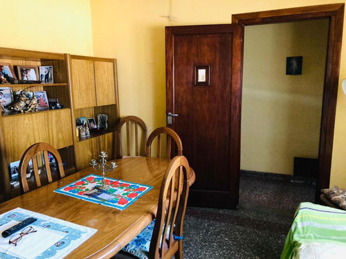 Venta Ph Al Frente 3 Ambientes Con Lindo Jardín!