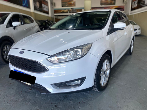 Ford Focus III 1.6 Sedan S