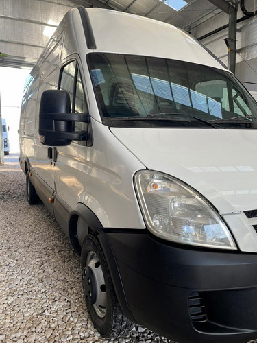Iveco Daily 3.0 Furgon 55c16 H3 155cv 17.2m3 3950