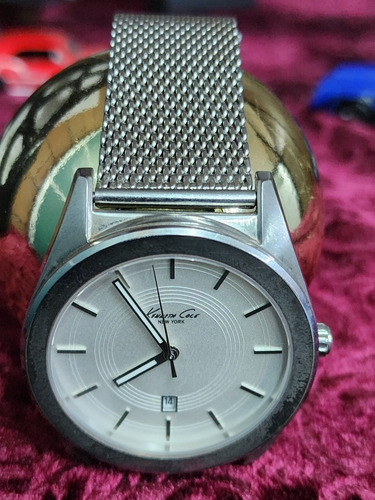 Reloj Para Caballero, Marca Kenneth Cole, Con Fechador, 