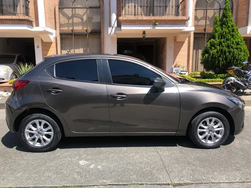 Mazda 2 1.5 Touring