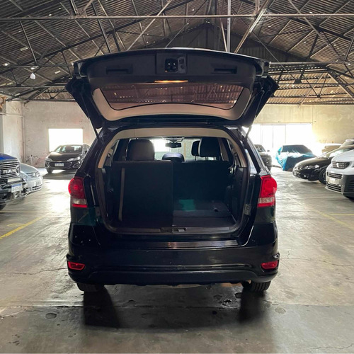 Imagen 14 de 25 de Dodge Journey Sxt 170cv Atx4 (techo, Dvd)