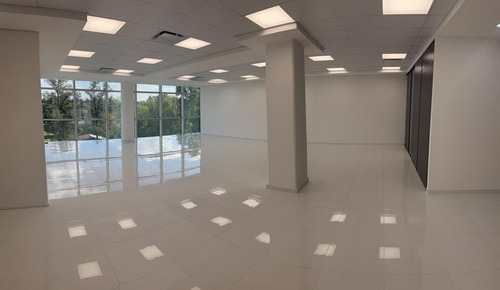 Imagen 7 de 16 de Oficina De Lujo A Estrenar En Amaneceres Office!!! Con 2 Cocheras!!!