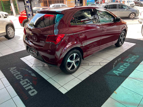 Imagem 6 de 10 de Chevrolet Onix 1.4 Mpfi Ltz 8v Flex 4p Manual