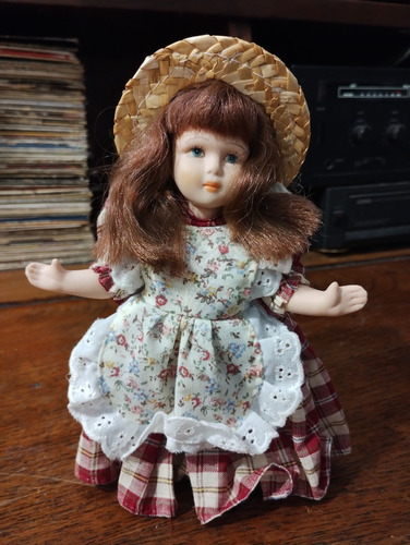 Antigua Muñeca De Porcelana Con Vestido Original M2