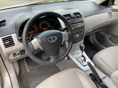 Toyota Corolla 2.0 16v Xei Flex Aut. 4p