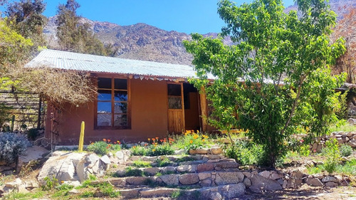 Hermosa Parcela En Lugar Exclusivo Y Tranquilo  Pisco Elqui.