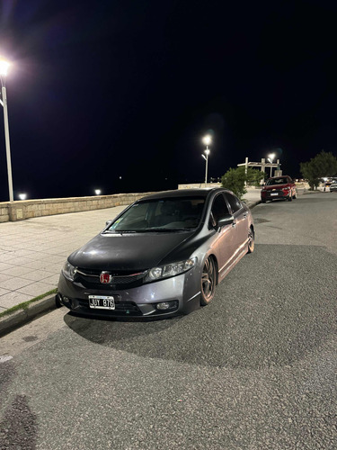 Honda Civic 1.8 Exs Mt