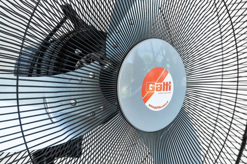 Imagen 4 de 9 de Ventilador Semi Industrial Pie 27(67,5 Cm) Gatti Ventilación