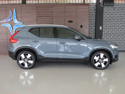 Volvo Xc40 2.0 T5 Gasolina Momentum Awd Geartronic