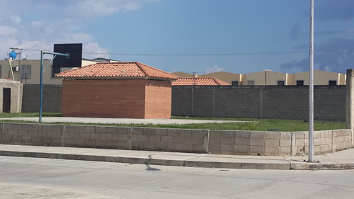 Imagen 8 de 10 de En Venta Townhouse En Parque Valencia Codigo 585599
