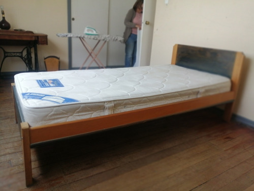 Cama Sencilla Madera Con Espaldar Y Colchon De Americana De 