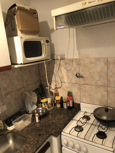 Imagen 8 de 14 de Venta De Departamento 2 Ambientes En Villa Luzuriaga