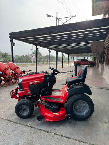 Tractor Corta Césped A Gasolina Craftsman 24hp