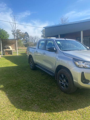 Toyota Hilux 2.8 Cd Srx 177cv 4x2