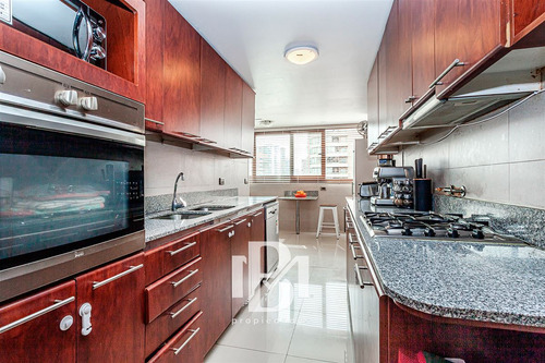 Departamento En Venta De 4 Dorm. En Las Condes