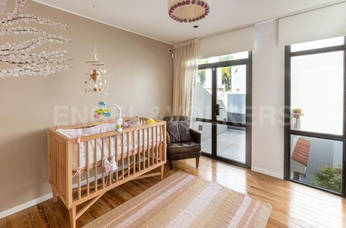 Imagen 7 de 12 de Espectacular Casa De Diseño A La Venta En Pocitos - Id 5087
