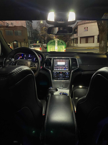 Jeep Grand Cherokee 6.4 Srt Atx 465hp At