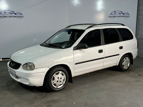 Imagen 4 de 11 de Chevrolet Corsa Wagon - Nueva - Permuto Financio