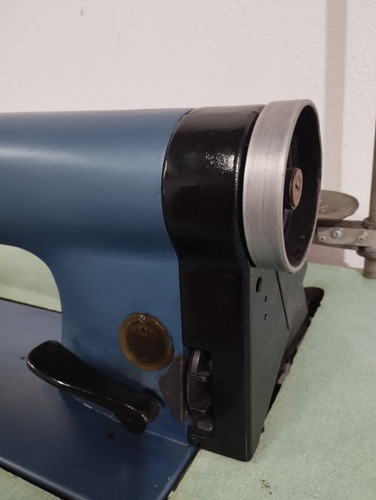 Máquina De Coser Pfaff Alemana (Usado)