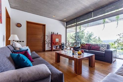 Imagen 5 de 20 de Vista Sorprendente Casa En Venta De 6 Dormitorios Las Condes